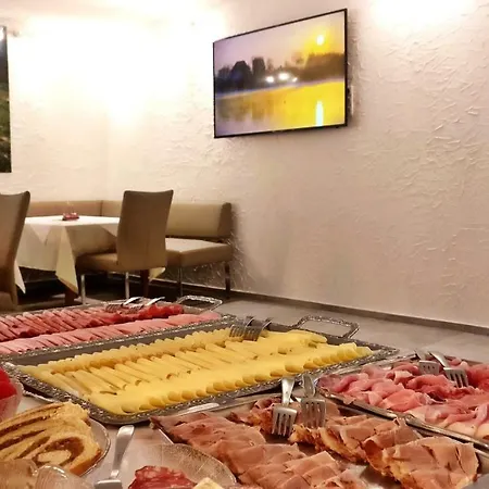 Hotel Garni Seerösl Krumpendorf