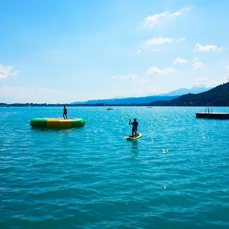 מלון Garni Seeroesl Am Woerthersee , Kaernten *