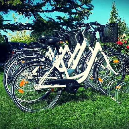 Garni Seeroesl Am Woerthersee , Kaernten *