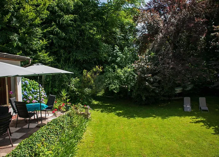 Garni Seeroesl Am Woerthersee , Kaernten Hotel