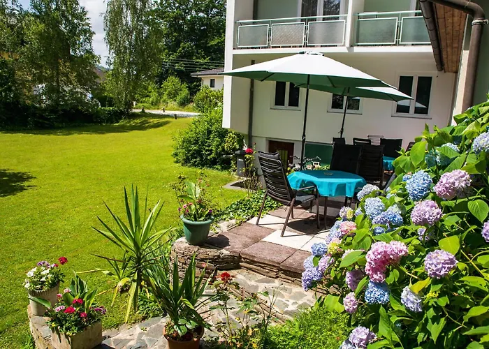 Hotel Garni Seeroesl Am Woerthersee , Kaernten