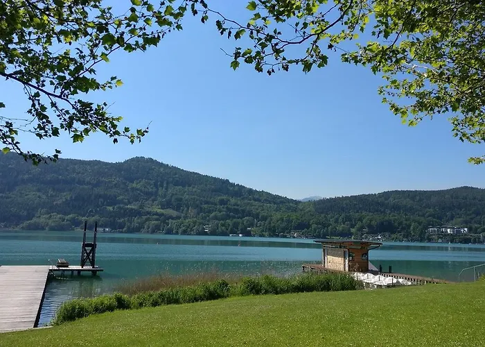 Отель Garni Seeroesl Am Woerthersee , Kaernten