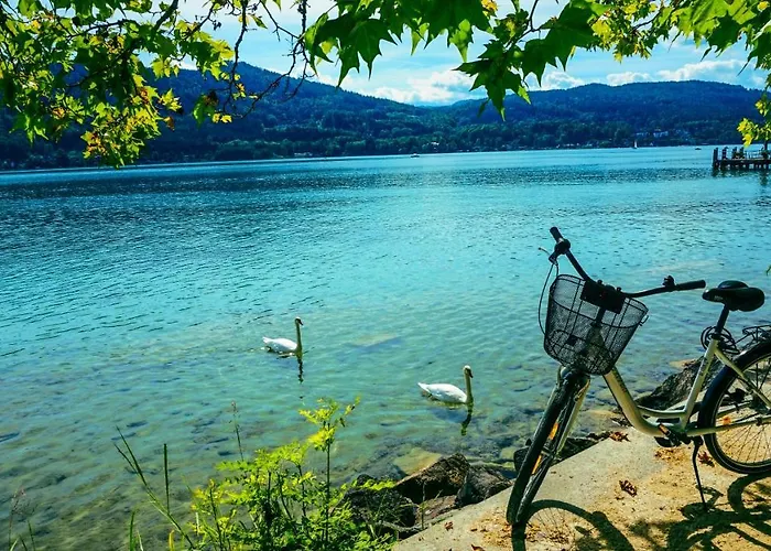 Garni Seeroesl Am Woerthersee , Kaernten Отель Крумпендорф